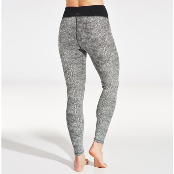 Calia textured legging - Picture 5 of 8